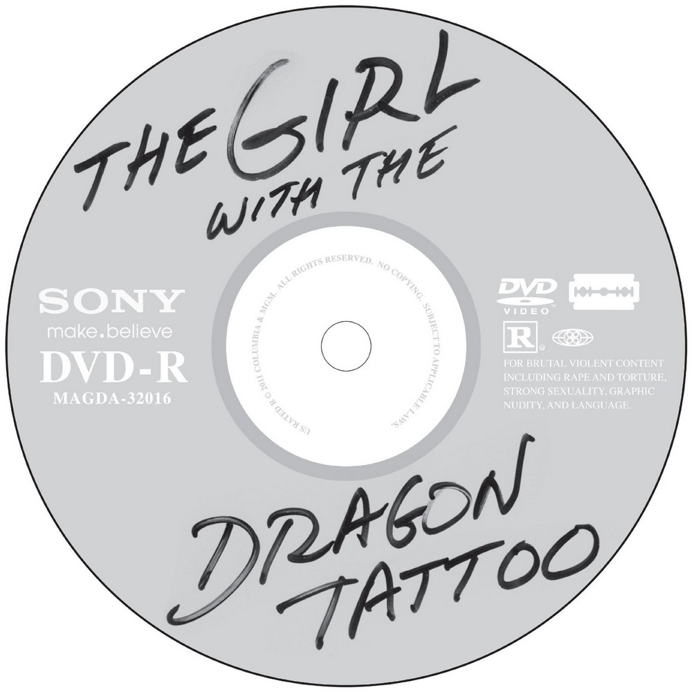 Какие фильмы и альбомы продавались на DVD, стилизованных под пиратскую продукцию?