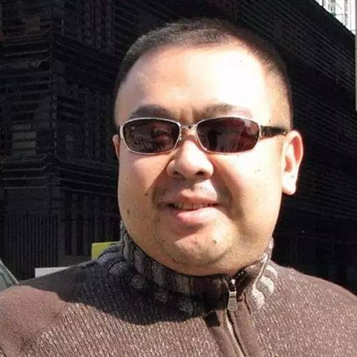 Кто потерял шансы стать руководителем государства, захотев посетить Диснейленд?